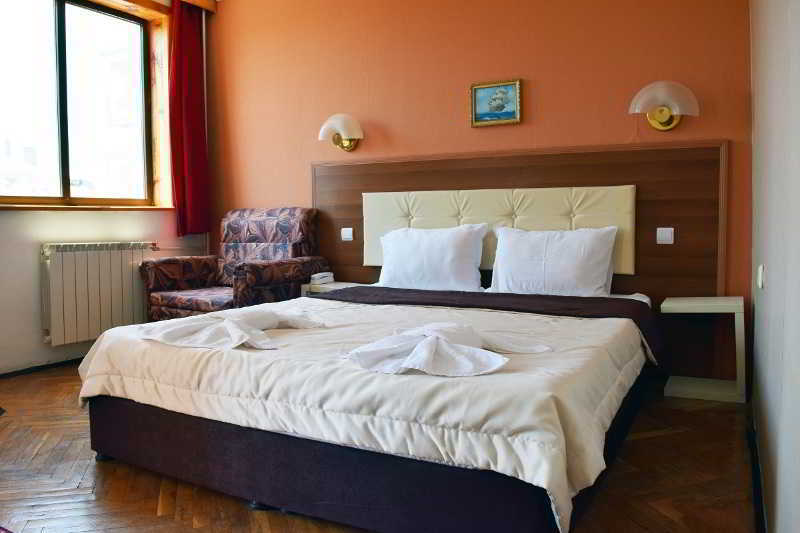 Private Rooms Trakiets Pomorie Exterior photo